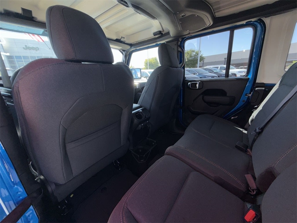 Thumbnail: 2025 Jeep Wrangler - 12