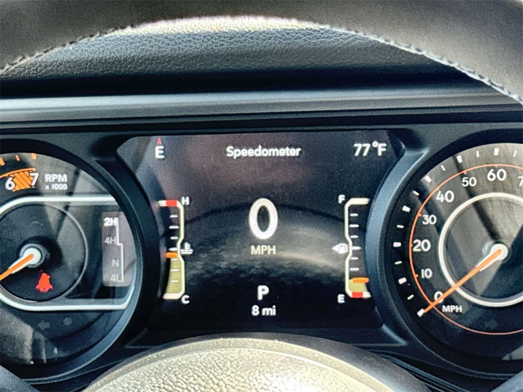 Thumbnail: 2025 Jeep Wrangler - 16