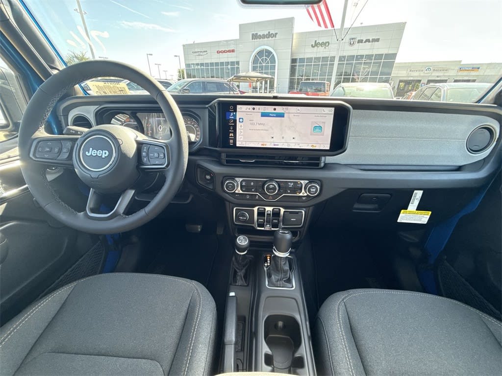 Thumbnail: 2025 Jeep Wrangler - 9