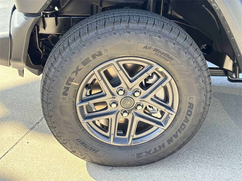 Thumbnail: 2025 Jeep Wrangler - 7