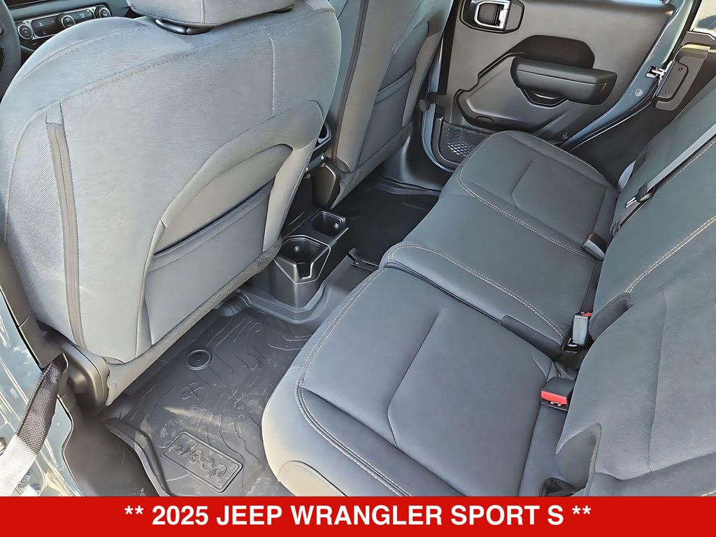Thumbnail: 2025 Jeep Wrangler - 11