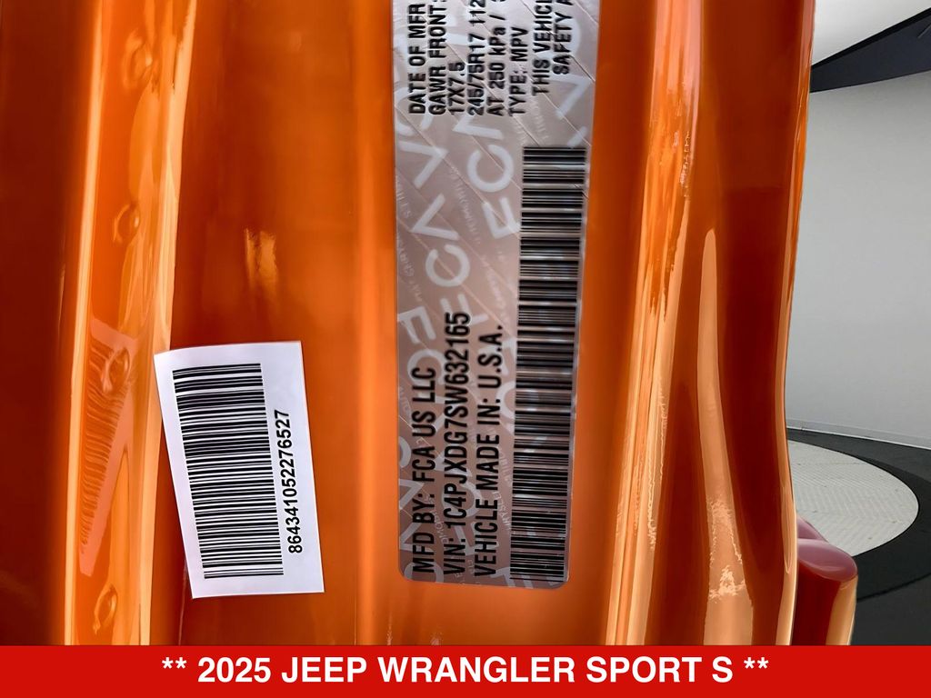Thumbnail: 2025 Jeep Wrangler - 19