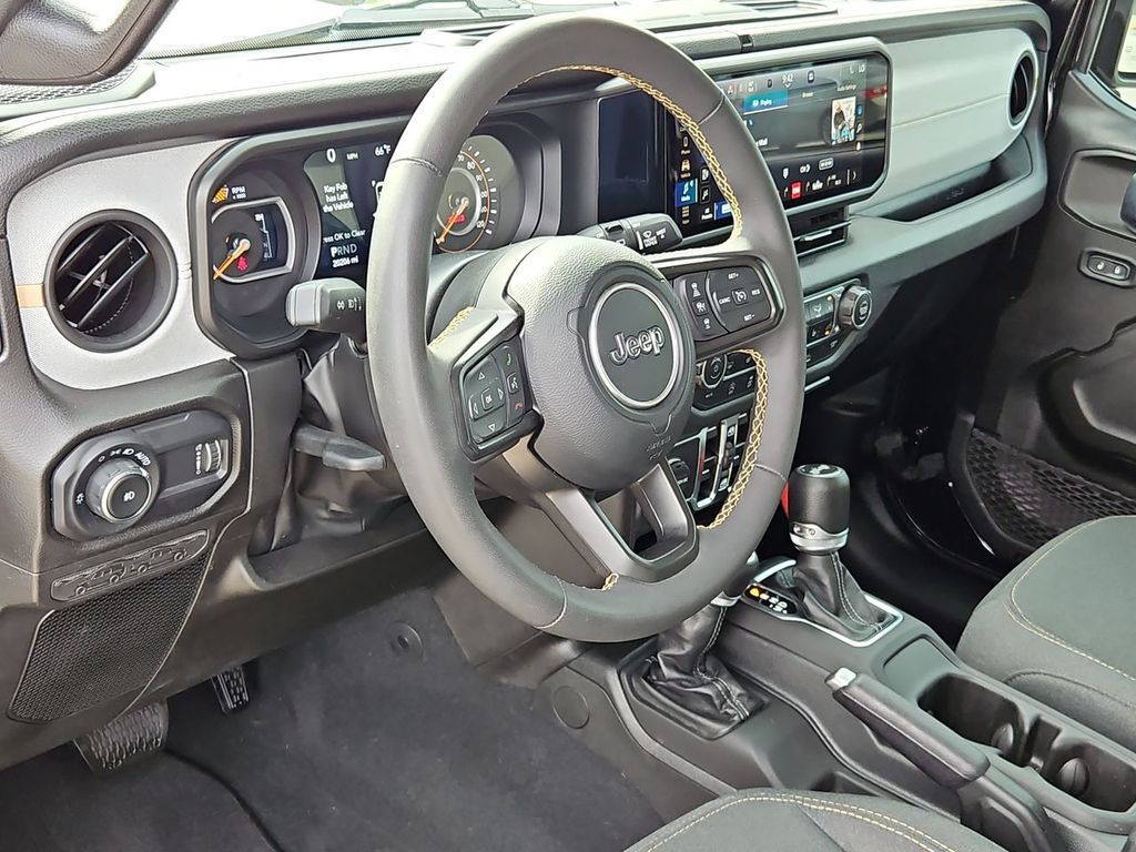 Thumbnail: 2024 Jeep Wrangler - 2