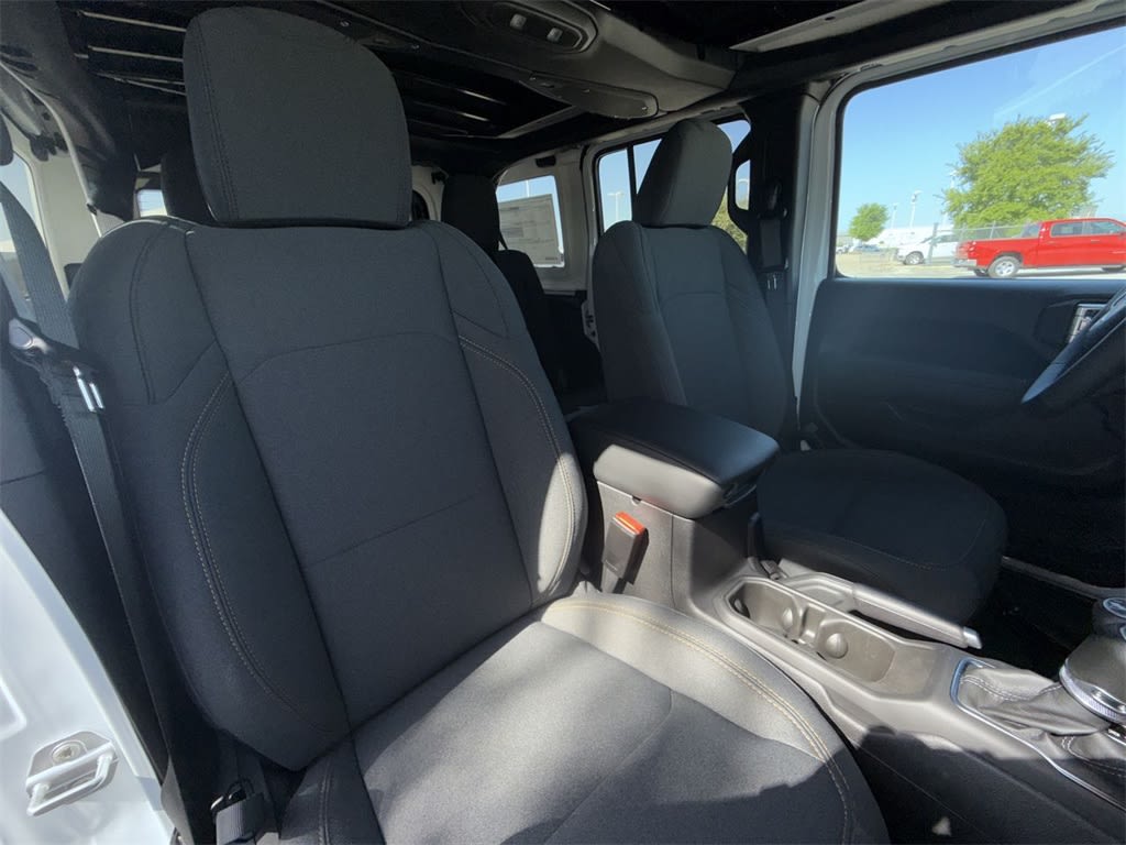 Thumbnail: 2025 Jeep Wrangler - 20