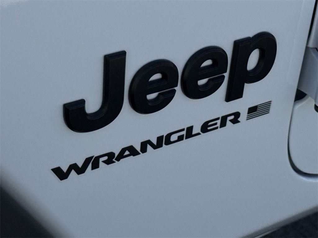 Thumbnail: 2025 Jeep Wrangler - 19
