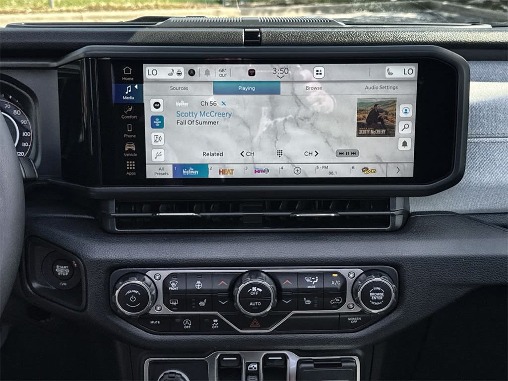 Thumbnail: 2025 Jeep Wrangler - 14