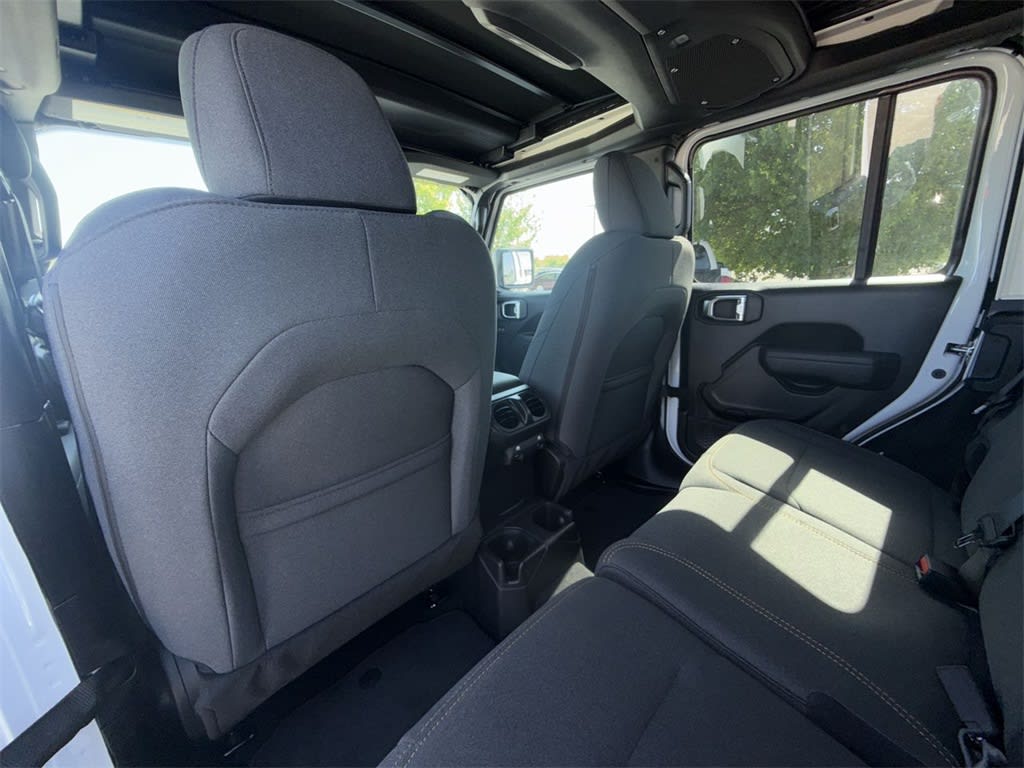 Thumbnail: 2025 Jeep Wrangler - 12