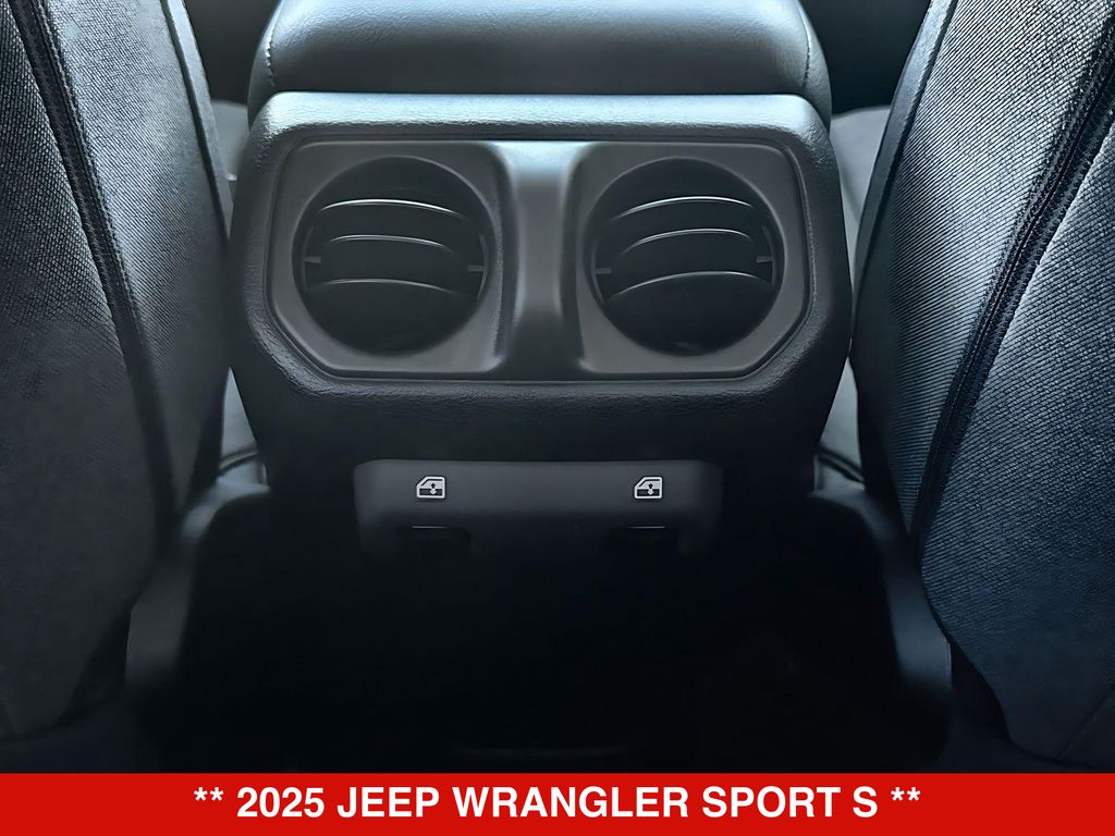 Thumbnail: 2025 Jeep Wrangler - 22