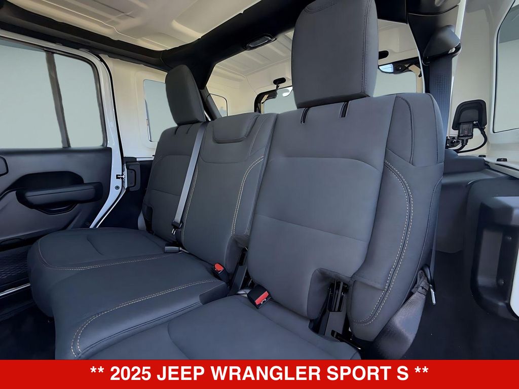Thumbnail: 2025 Jeep Wrangler - 12