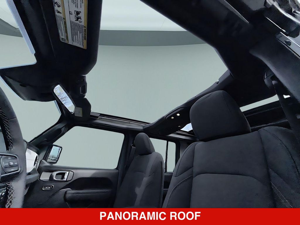 Thumbnail: 2026 Jeep Wrangler - 27