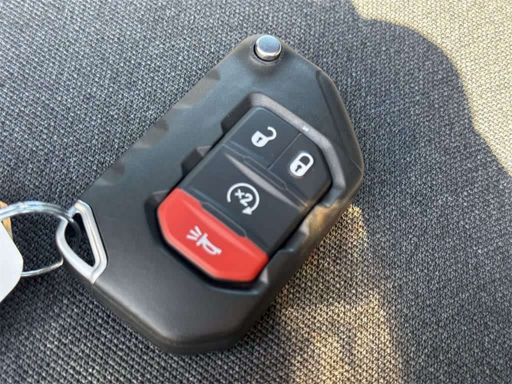 Thumbnail: 2025 Jeep Wrangler - 20