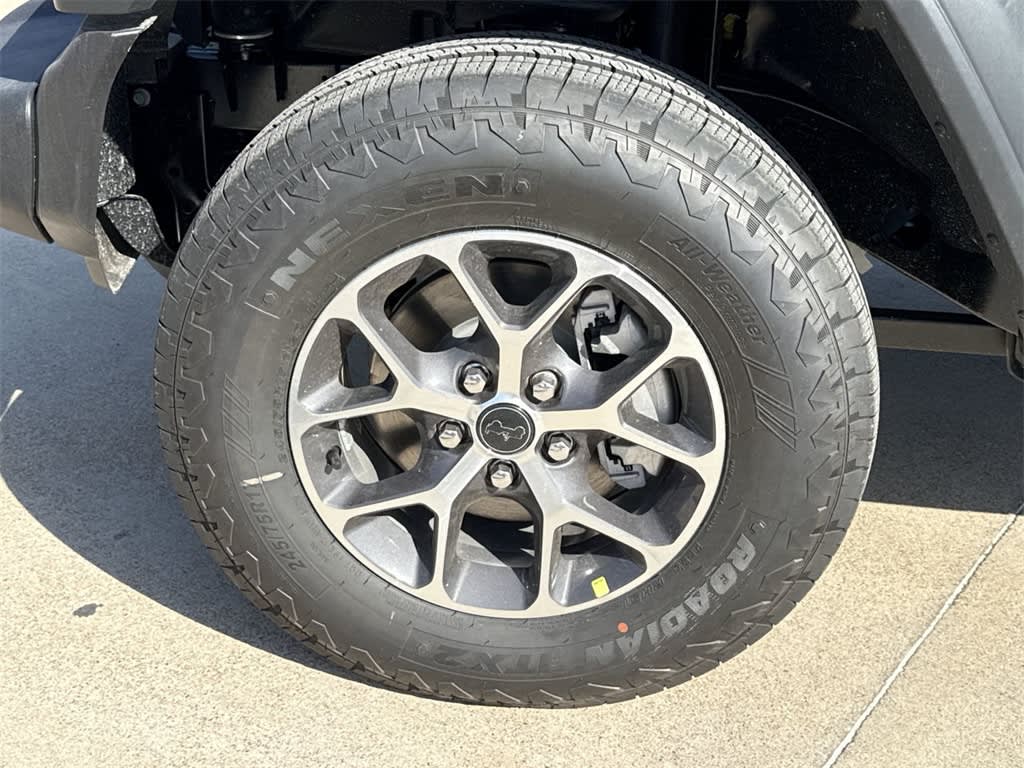 Thumbnail: 2025 Jeep Wrangler - 9