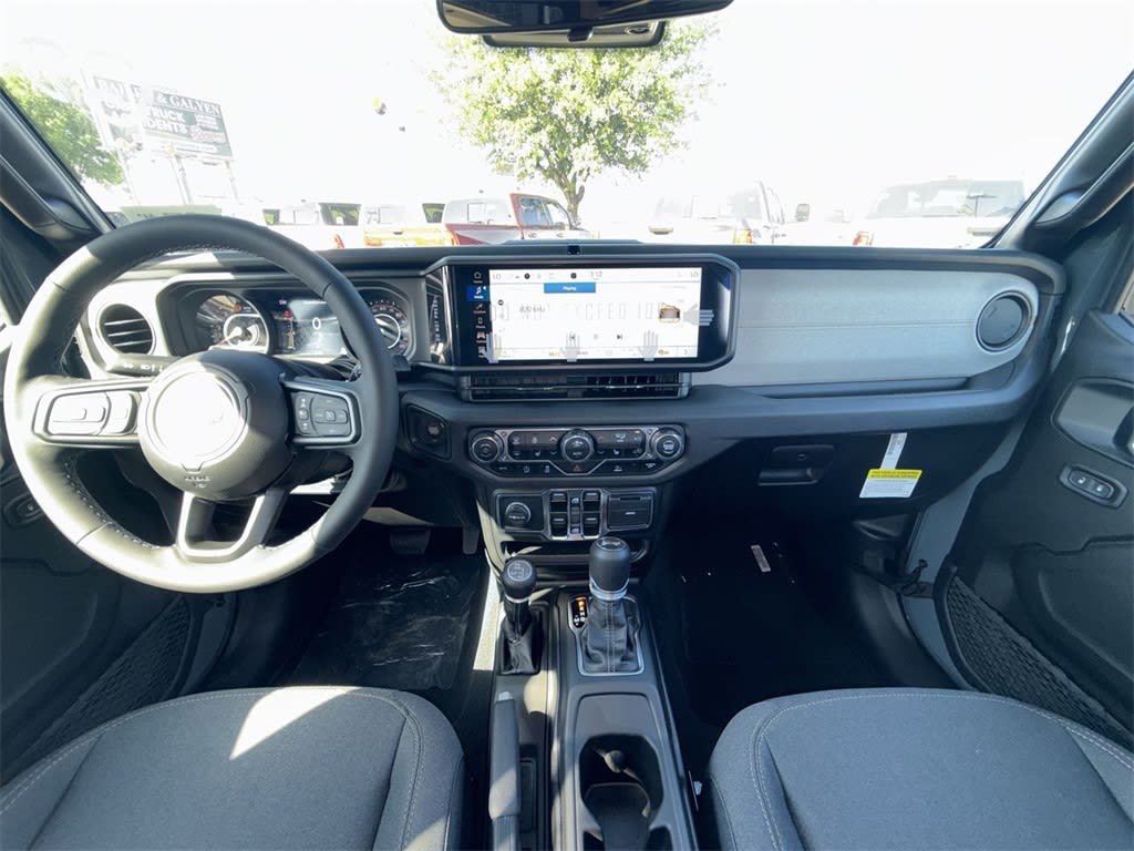 Thumbnail: 2025 Jeep Wrangler - 11