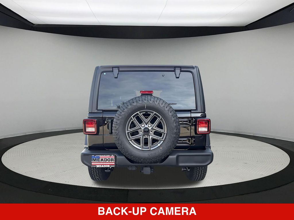 Thumbnail: 2026 Jeep Wrangler - 17