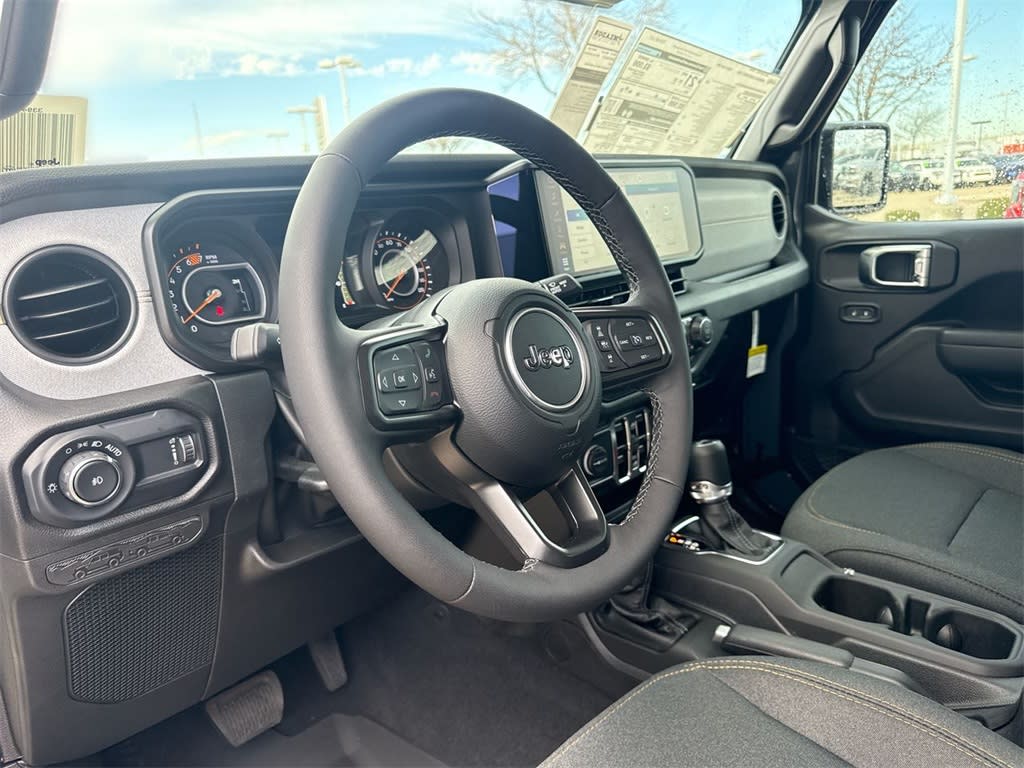 Thumbnail: 2025 Jeep Wrangler - 2