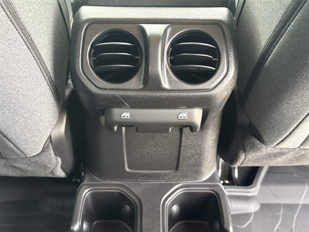 Thumbnail: 2025 Jeep Wrangler - 23