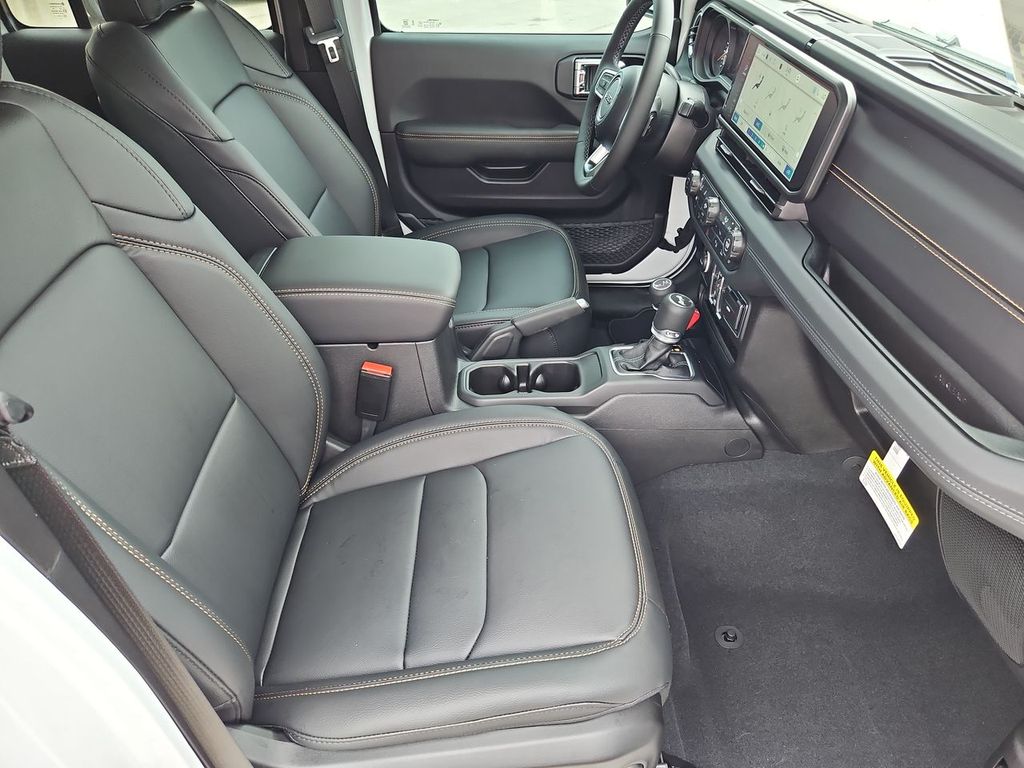 Thumbnail: 2026 Jeep Wrangler - 12