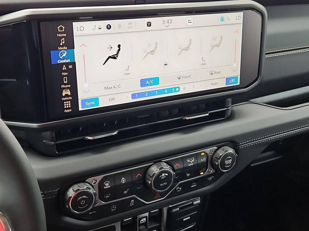 Thumbnail: 2026 Jeep Wrangler - 15