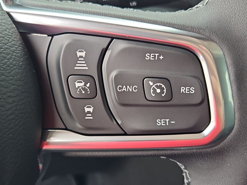 Thumbnail: 2026 Jeep Wrangler - 32