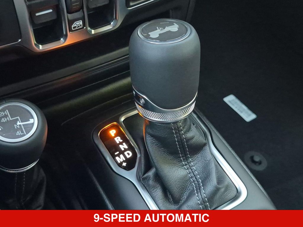 Thumbnail: 2026 Jeep Wrangler - 15
