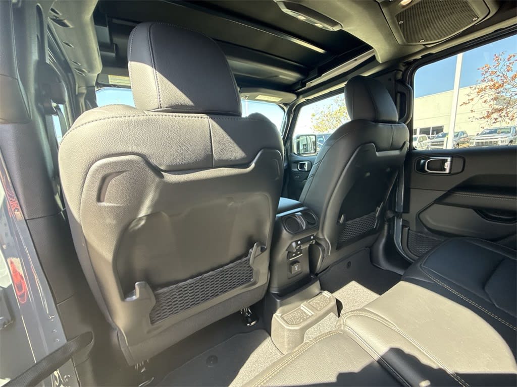 Thumbnail: 2026 Jeep Wrangler - 13