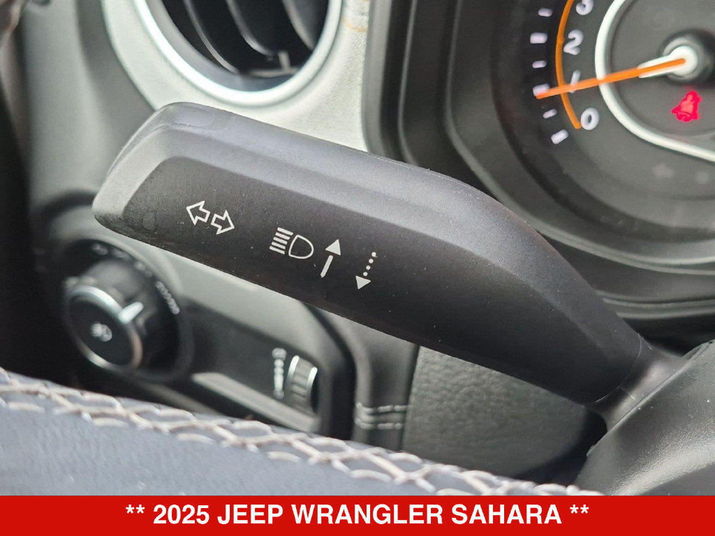 Thumbnail: 2025 Jeep Wrangler - 28
