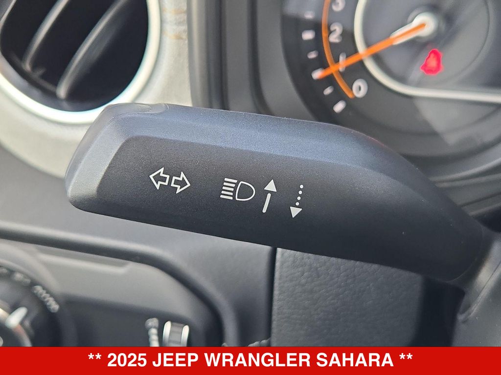 Thumbnail: 2025 Jeep Wrangler - 27