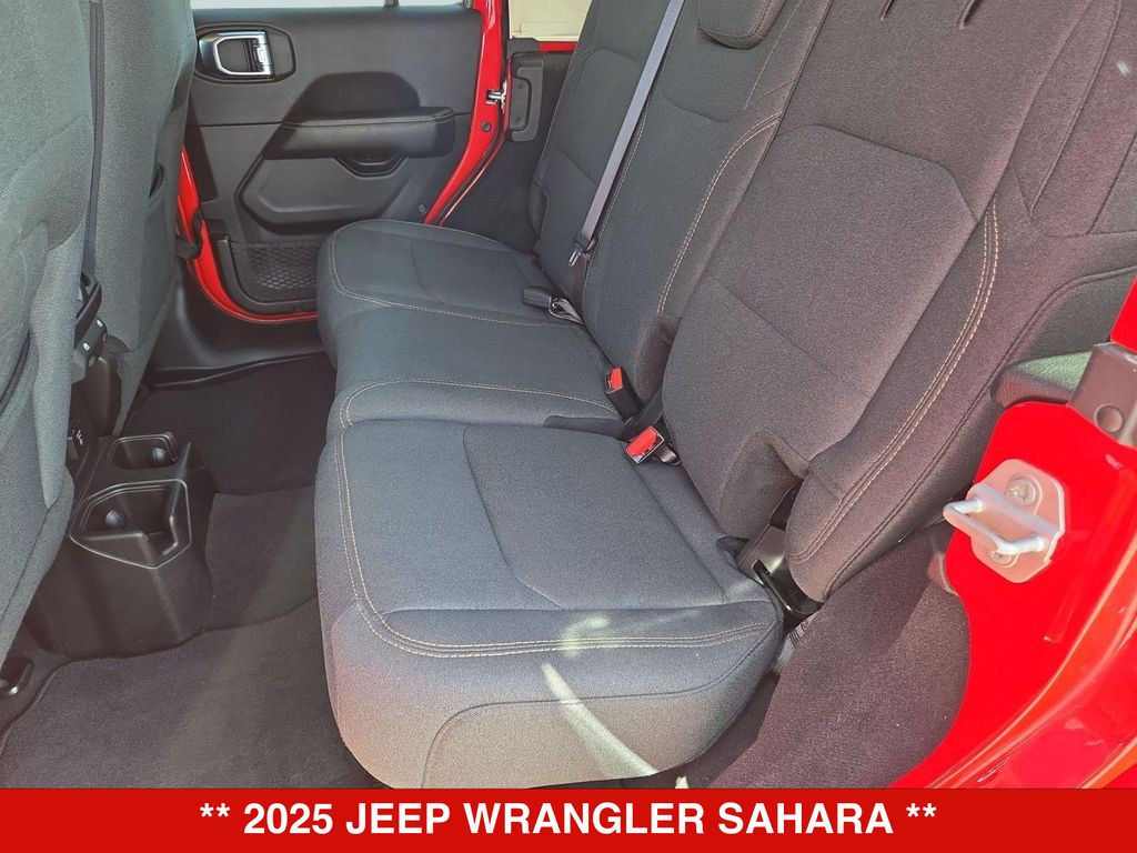 Thumbnail: 2025 Jeep Wrangler - 11