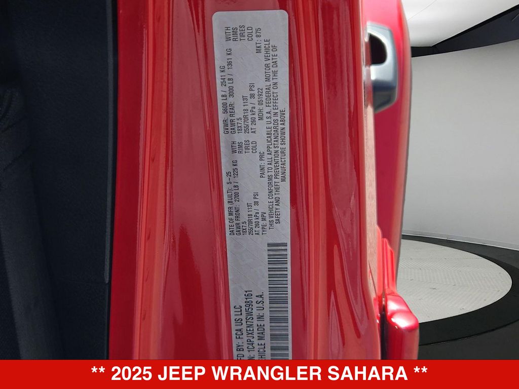 Thumbnail: 2025 Jeep Wrangler - 31