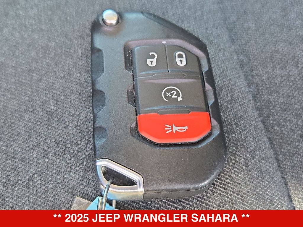 Thumbnail: 2025 Jeep Wrangler - 17