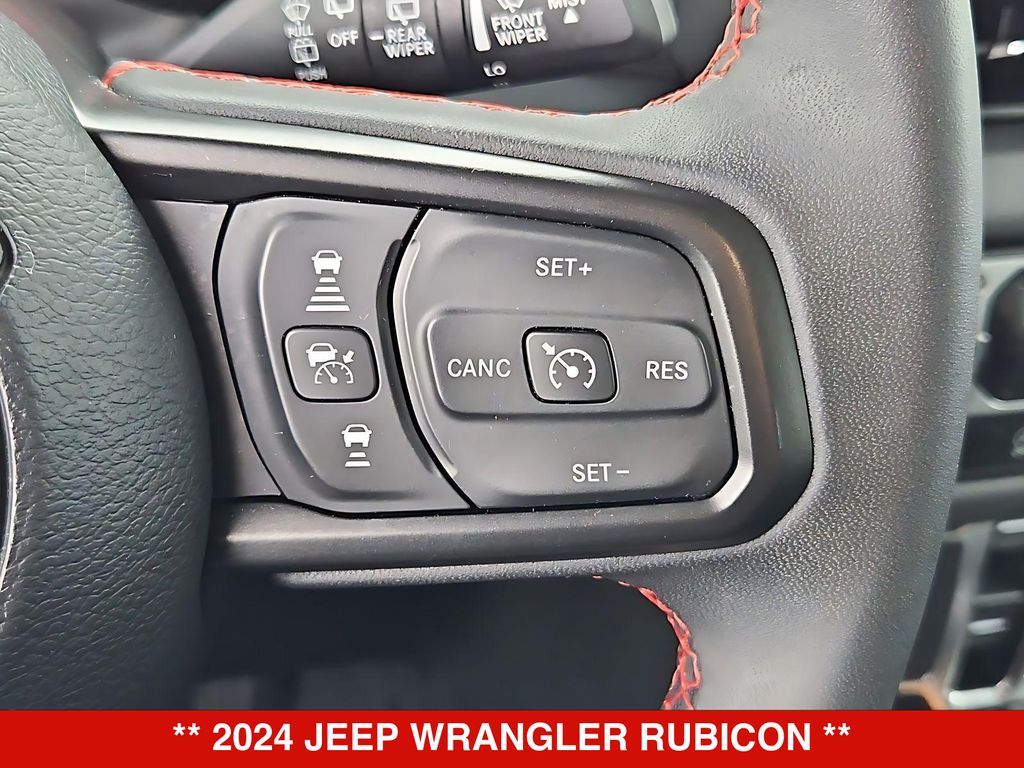 Thumbnail: 2024 Jeep Wrangler - 28