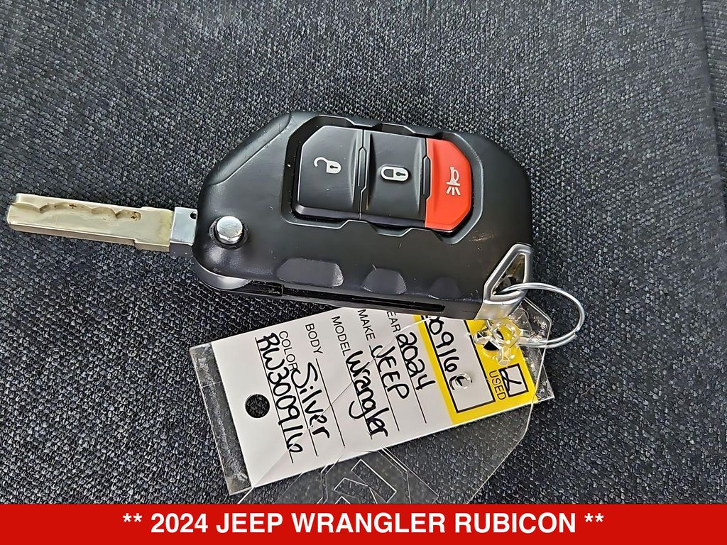 Thumbnail: 2024 Jeep Wrangler - 17