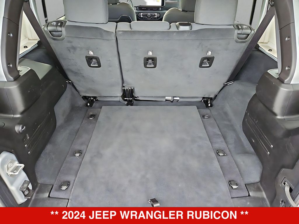 Thumbnail: 2024 Jeep Wrangler - 33