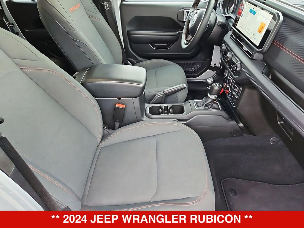 Thumbnail: 2024 Jeep Wrangler - 11