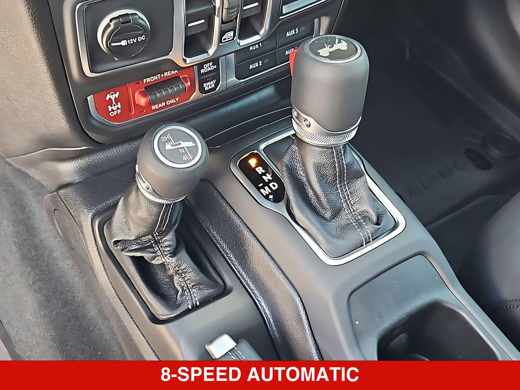 Thumbnail: 2026 Jeep Wrangler - 14