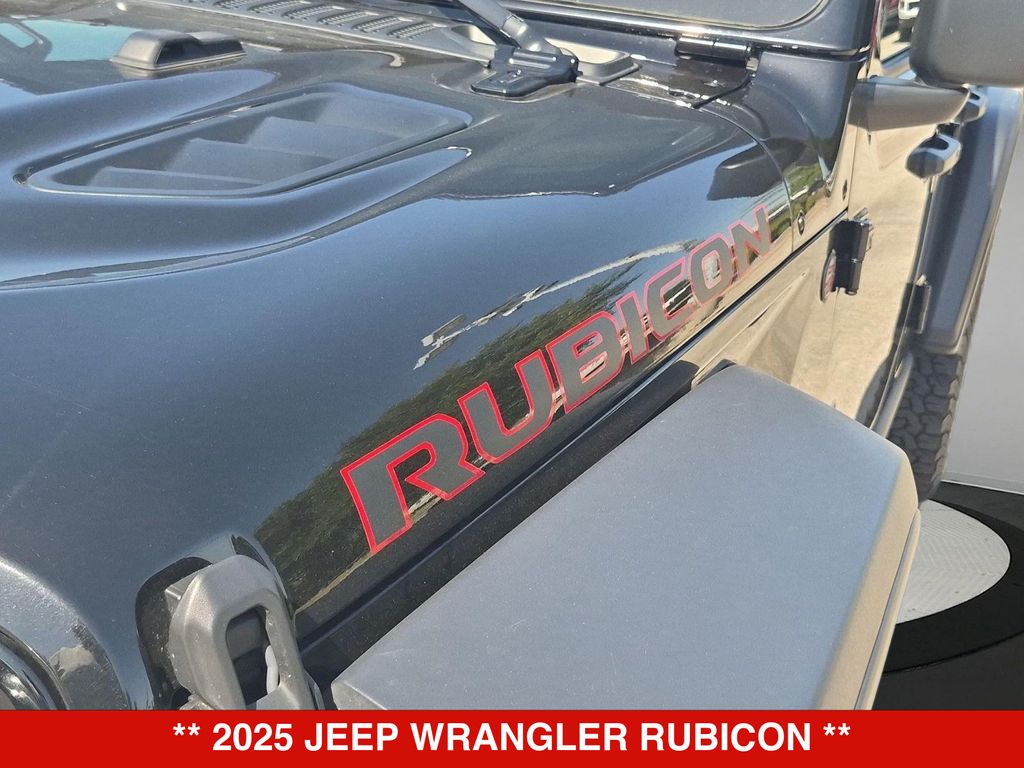 Thumbnail: 2025 Jeep Wrangler - 6
