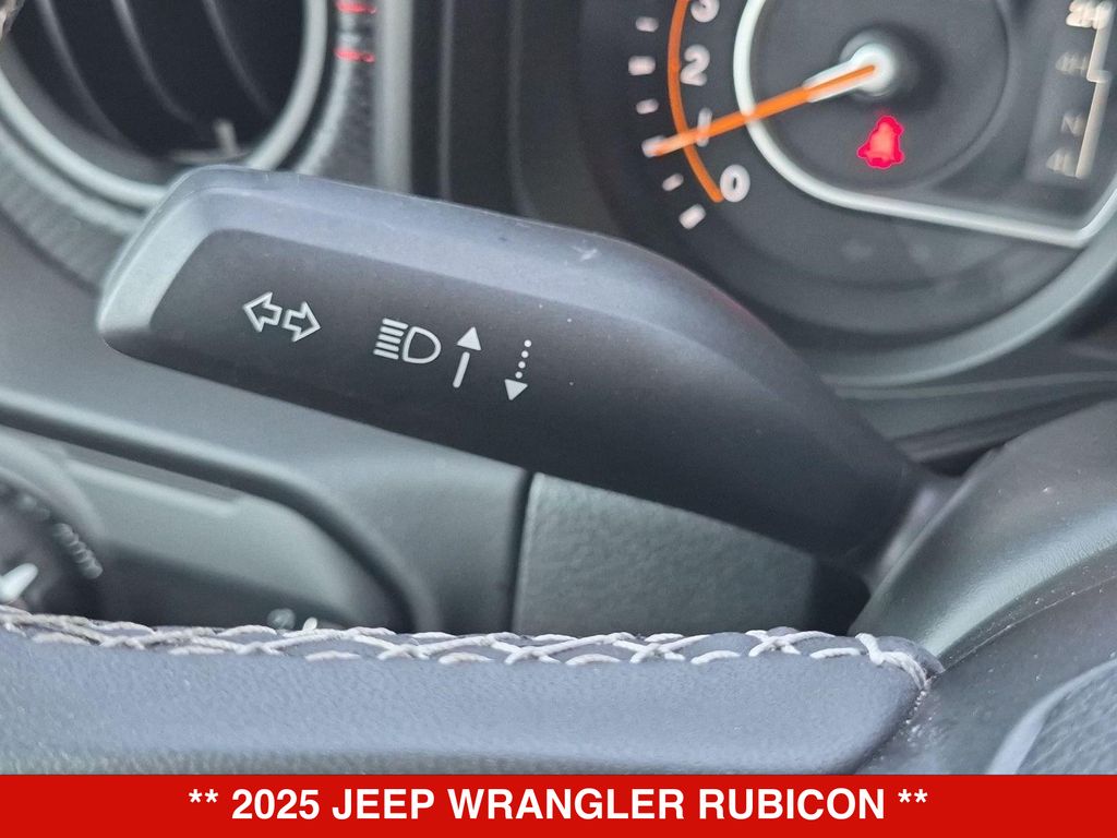 Thumbnail: 2025 Jeep Wrangler - 26