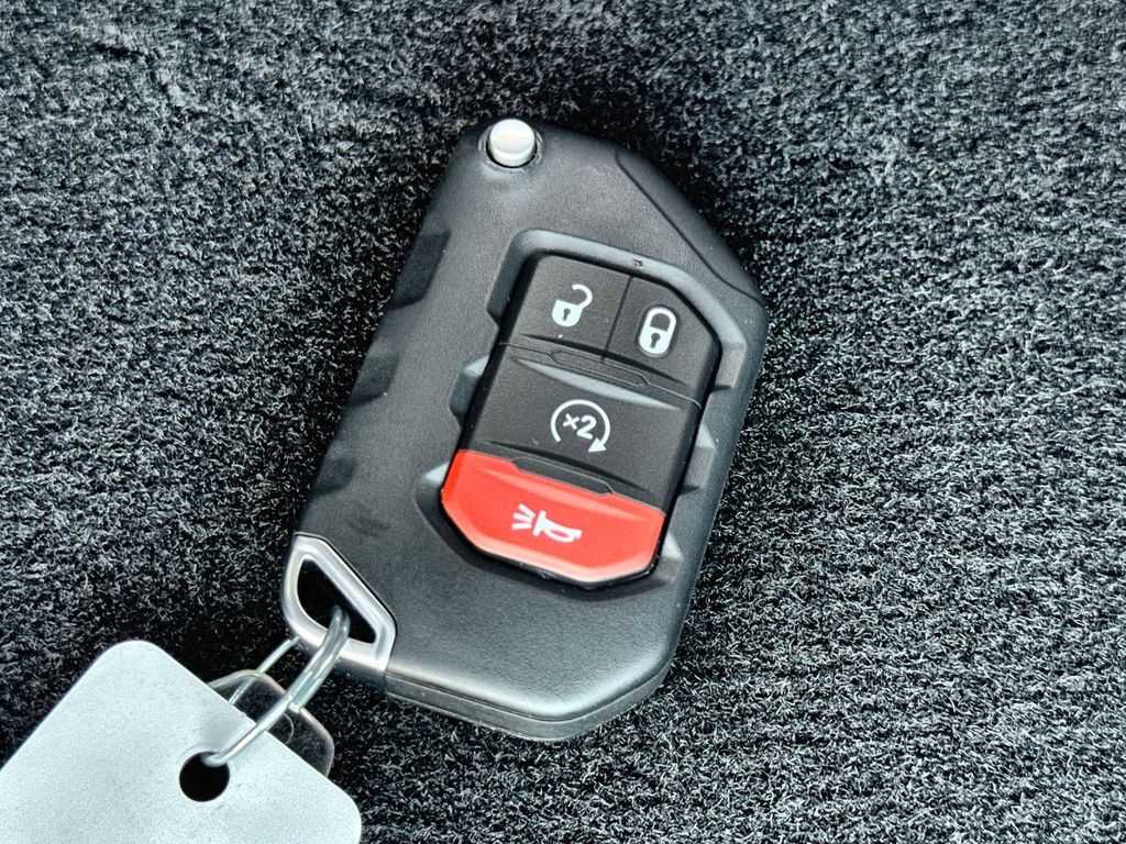 Thumbnail: 2026 Jeep Wrangler - 18