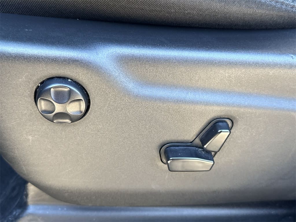 Thumbnail: 2023 Dodge Durango - 27