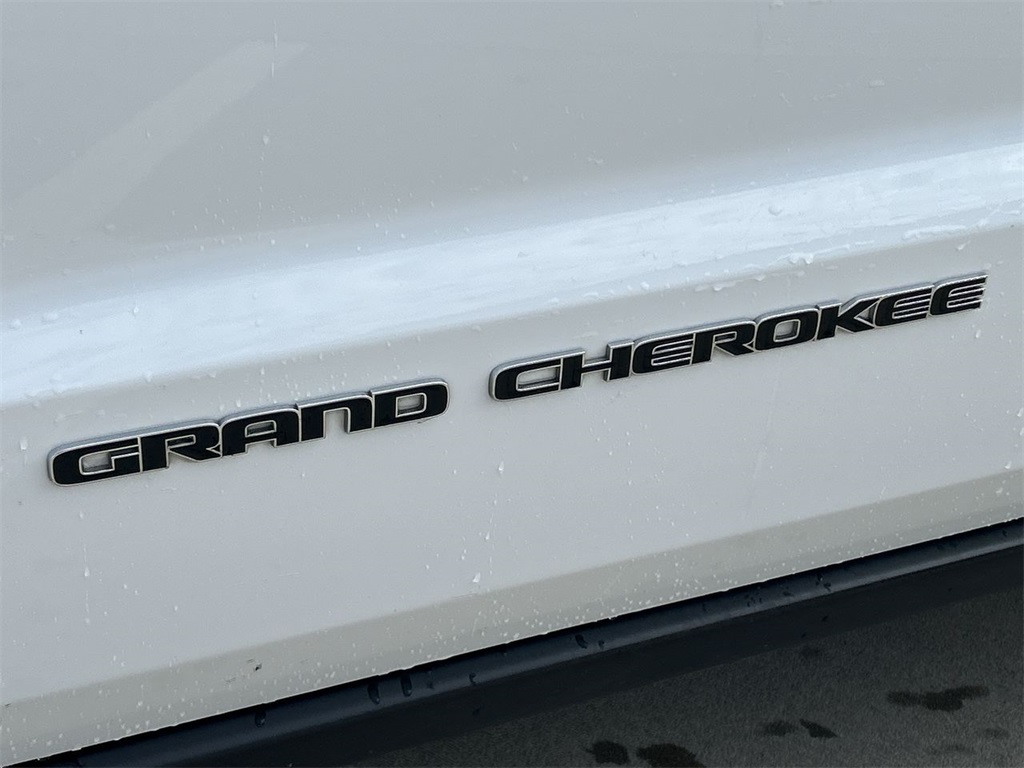 2021 Jeep Grand Cherokee Laredo 7