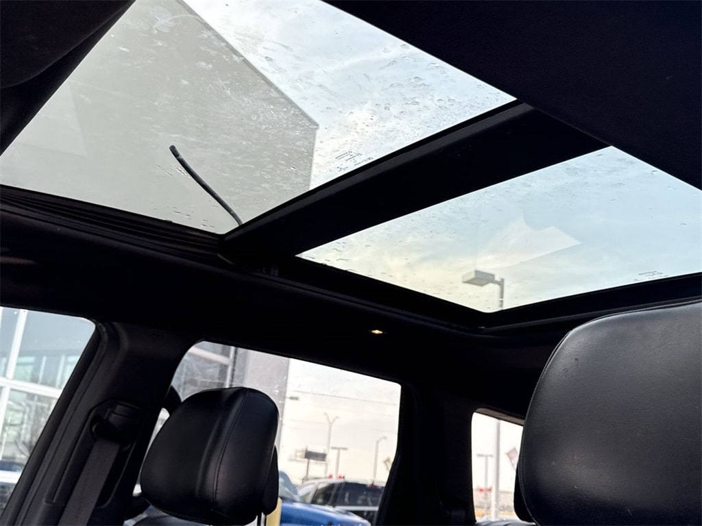 Thumbnail: 2019 Jeep Grand Cherokee - 24