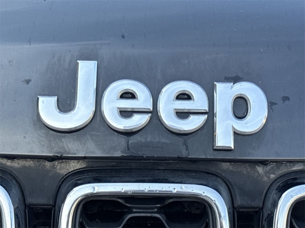 Thumbnail: 2019 Jeep Grand Cherokee - 20