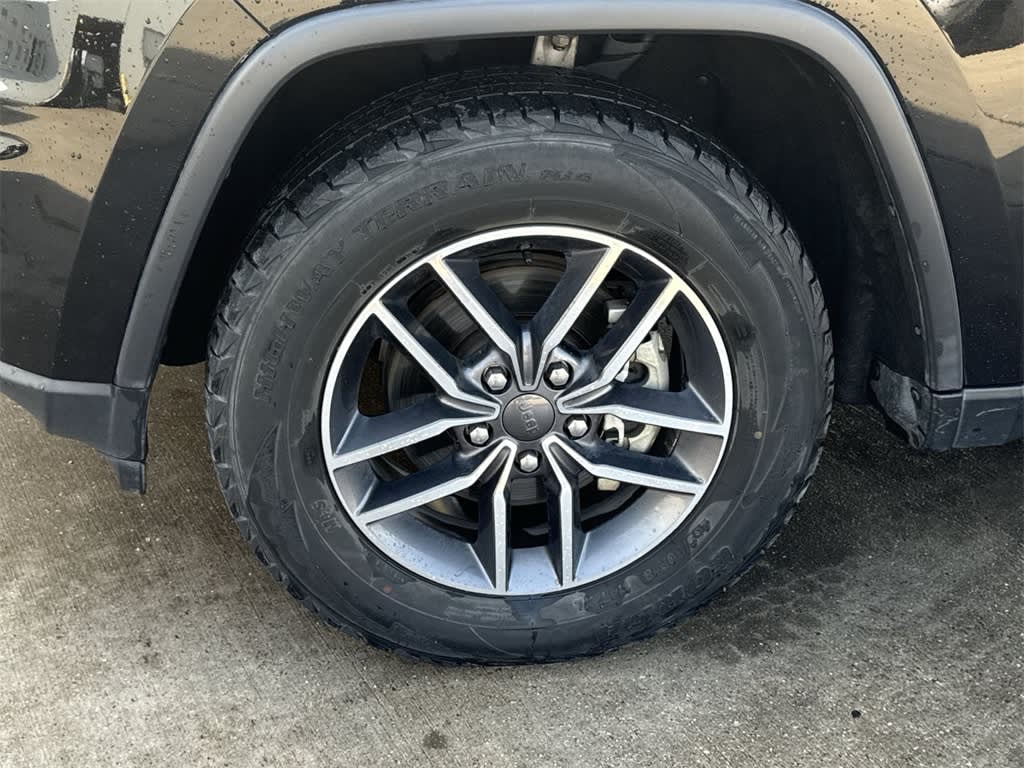 Thumbnail: 2019 Jeep Grand Cherokee - 8