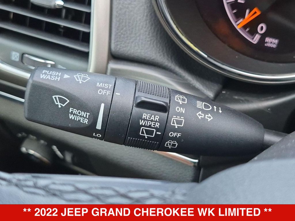 Thumbnail: 2022 Jeep Grand Cherokee - 31