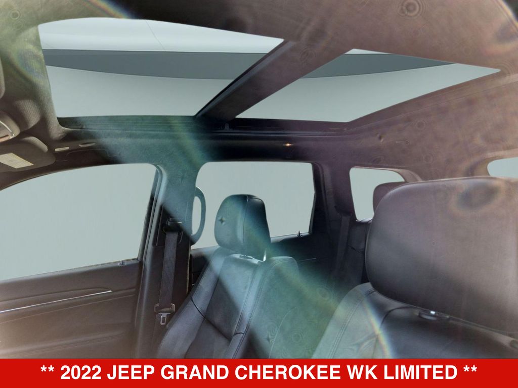 Thumbnail: 2022 Jeep Grand Cherokee - 25