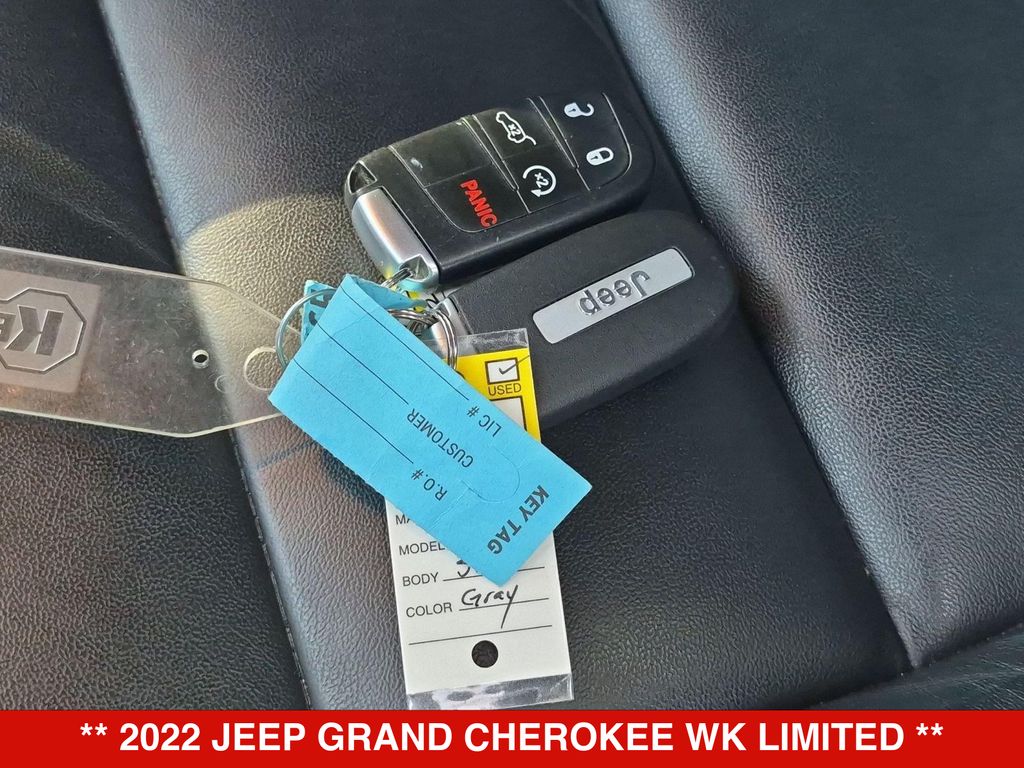 Thumbnail: 2022 Jeep Grand Cherokee - 18