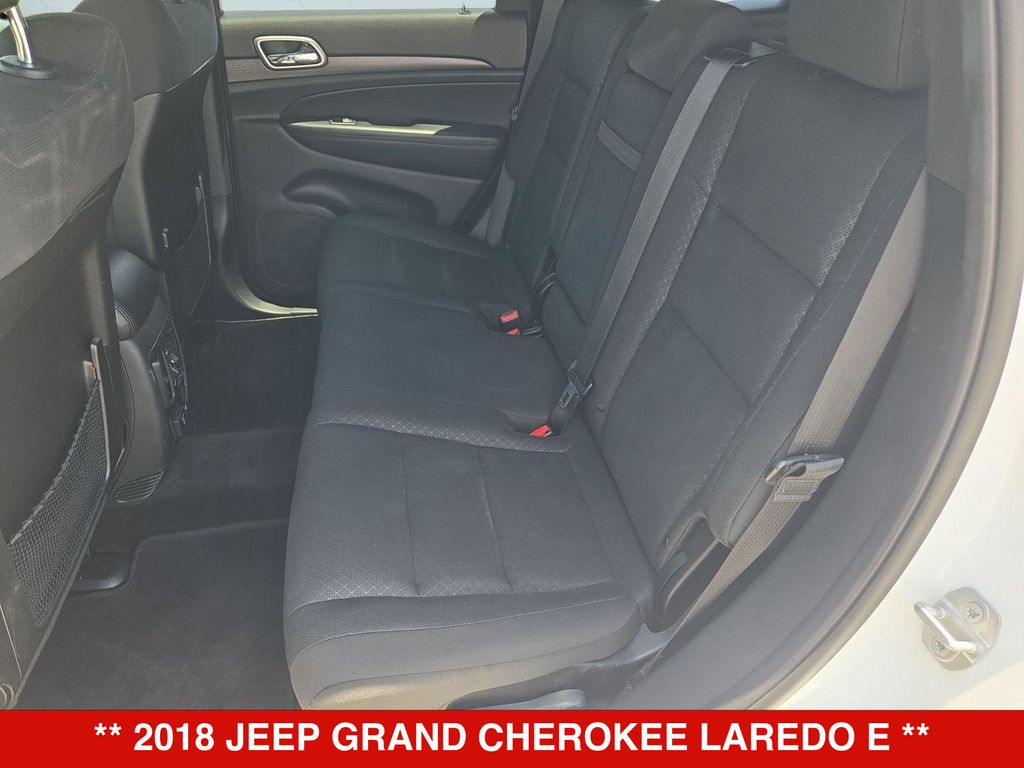 Thumbnail: 2018 Jeep Grand Cherokee - 13