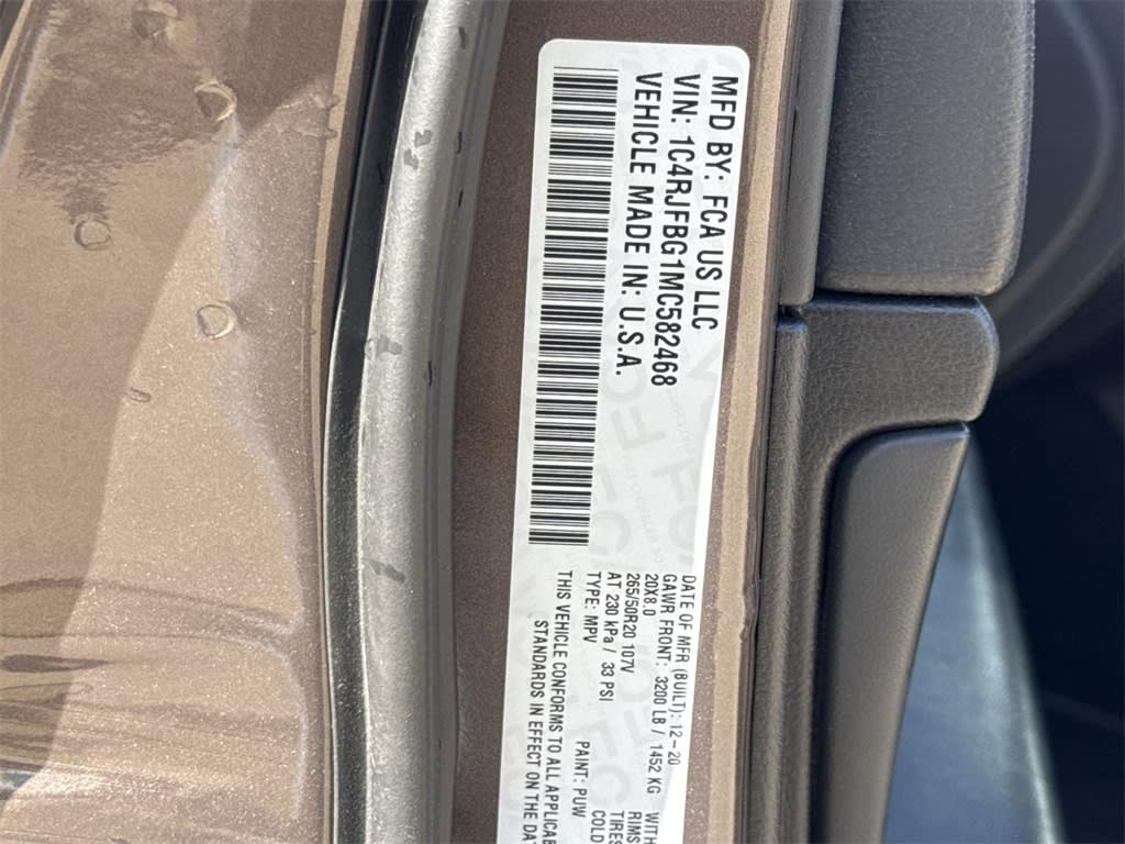 Thumbnail: 2021 Jeep Grand Cherokee - 17