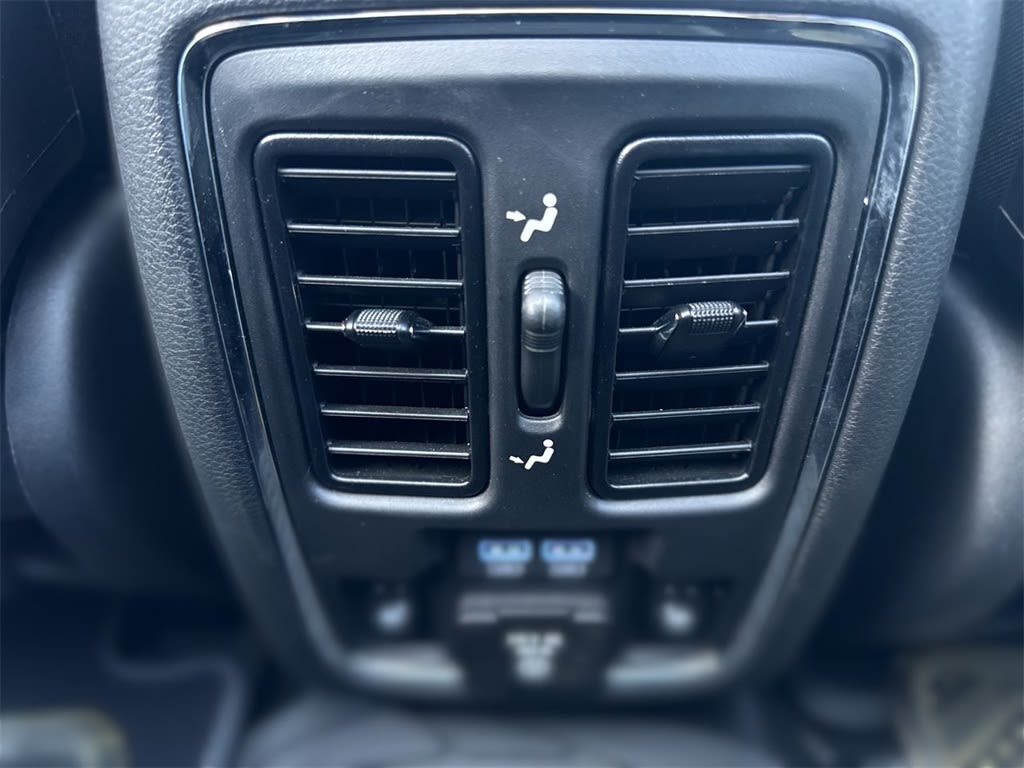 Thumbnail: 2021 Jeep Grand Cherokee - 23