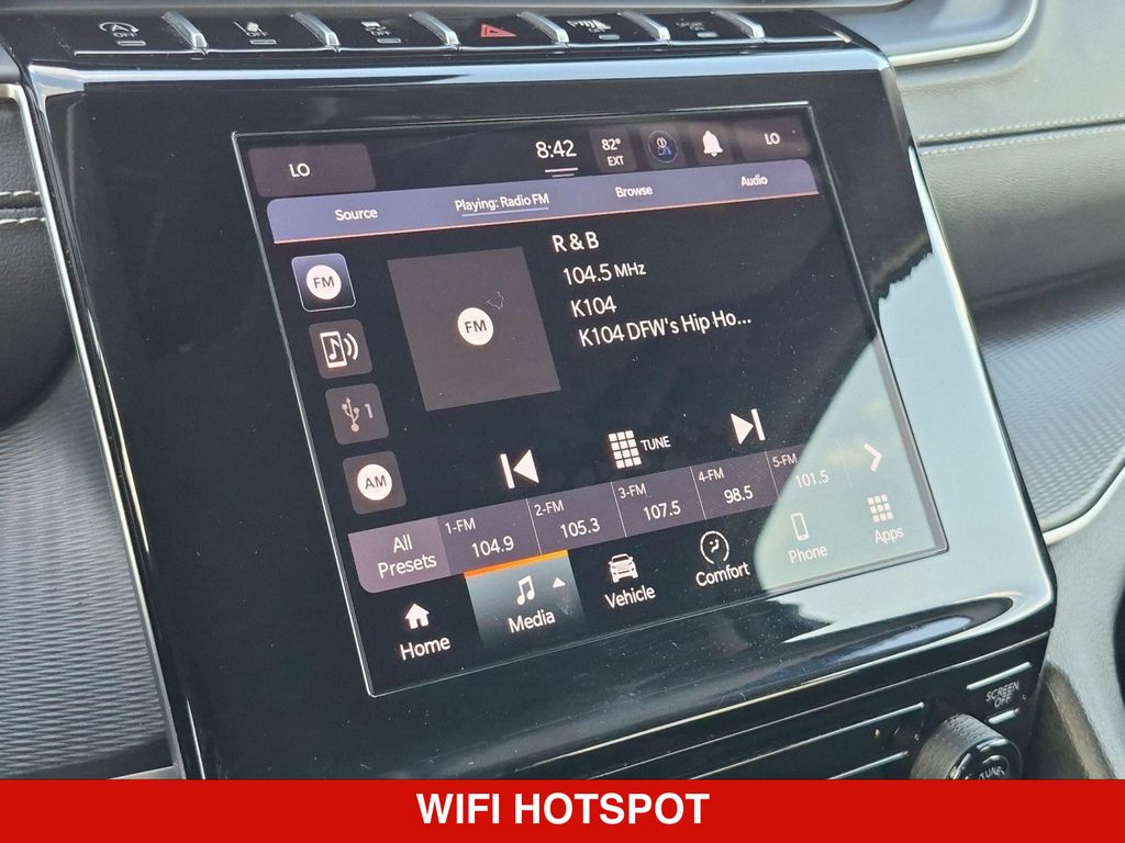 Thumbnail: 2024 Jeep Grand Cherokee - 15